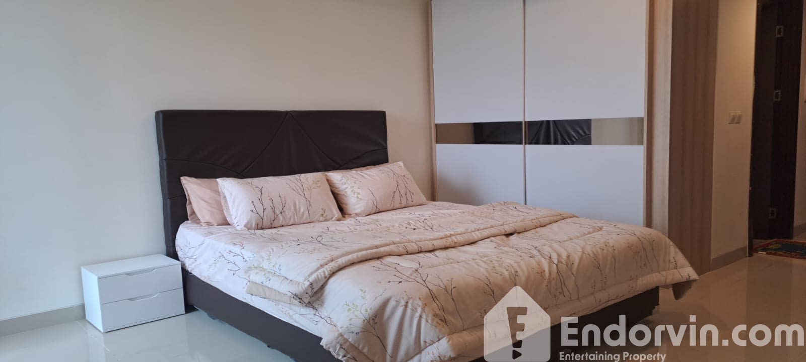 Disewakan Apartemen Cleon Park Lantai 17 – Full Furnish & Minimalis