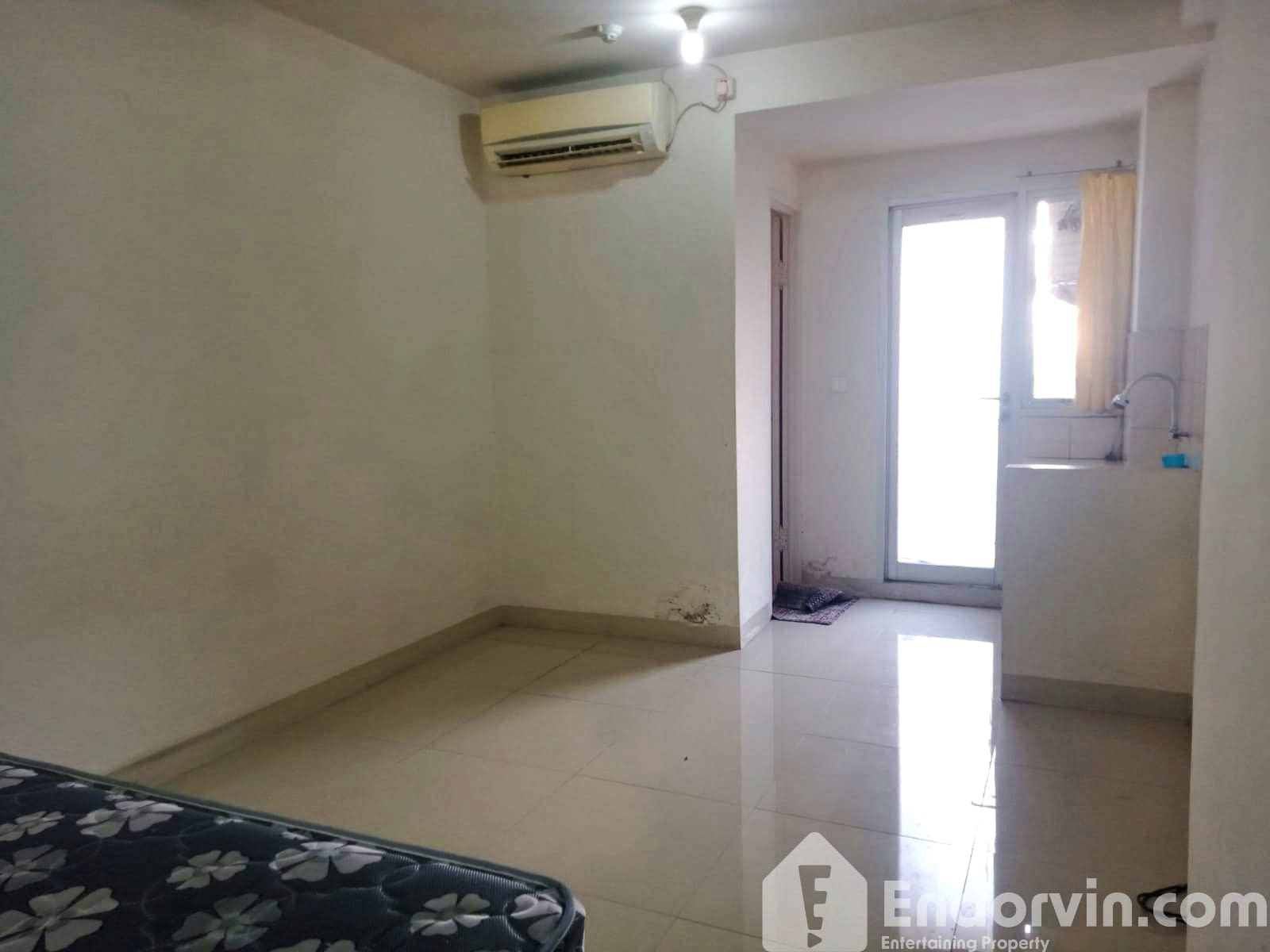 Disewakan Apartemen Oak Tower B lantai 05 Pulogadung Murah