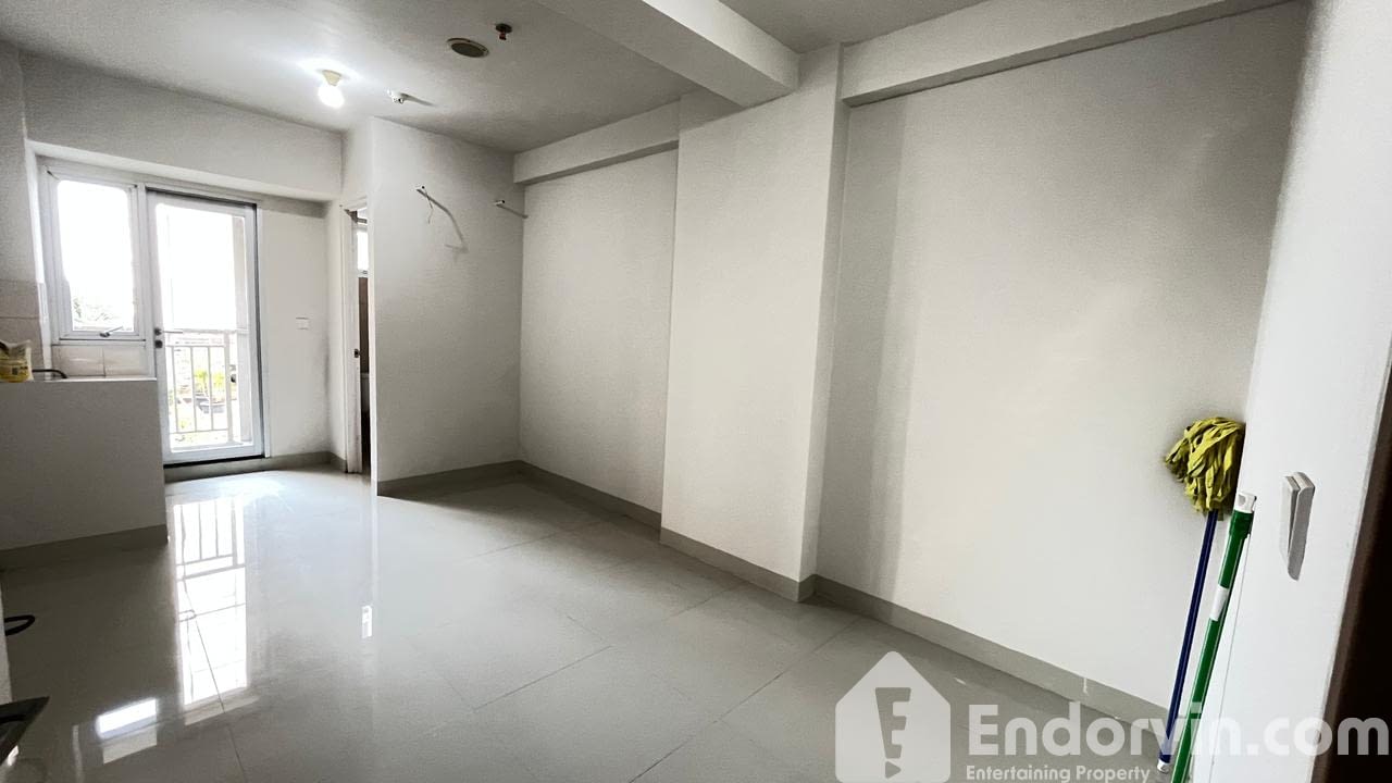 Disewakan Apartemen Oak Tower B lantai 02 Pulogadung Murah