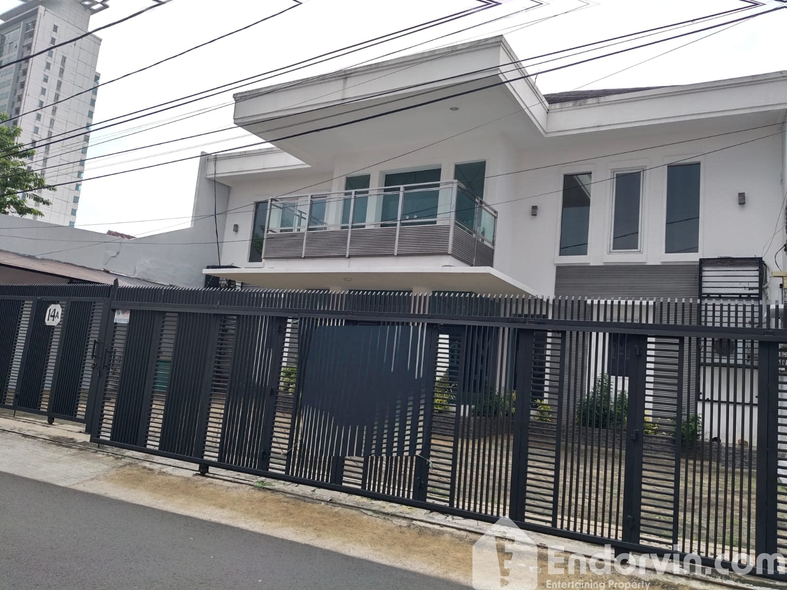 Di sewa rumah di kawasan Cipete dekat ke Antasari