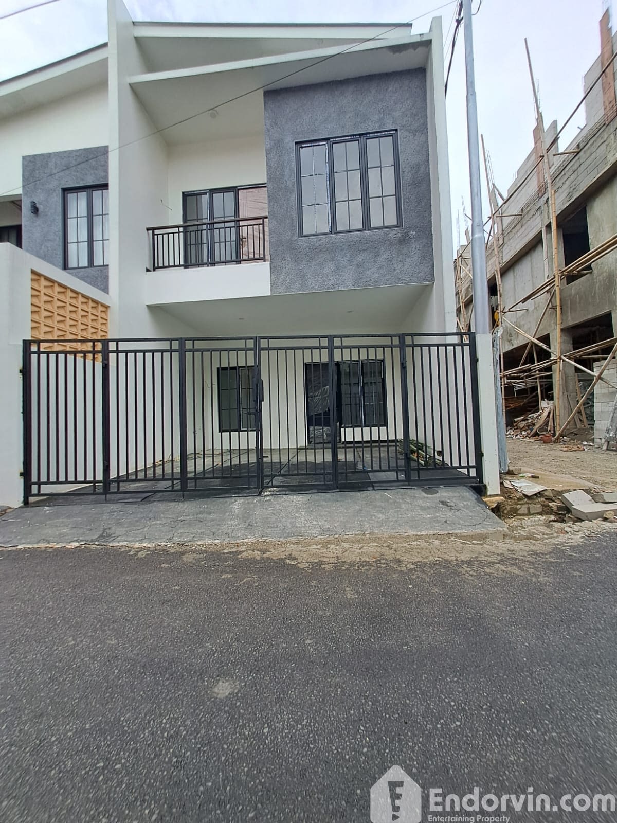 FOR SALE – RUMAH BARU SIAP HUNI  JATIPADANG, PASAR MINGGU