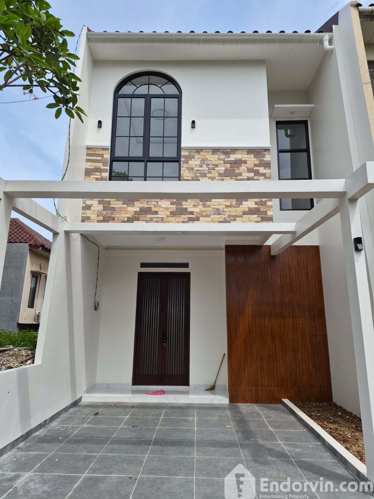 DIJUAL Rumah baru siap huni di Townhouse Jagakarsa, Jaksel