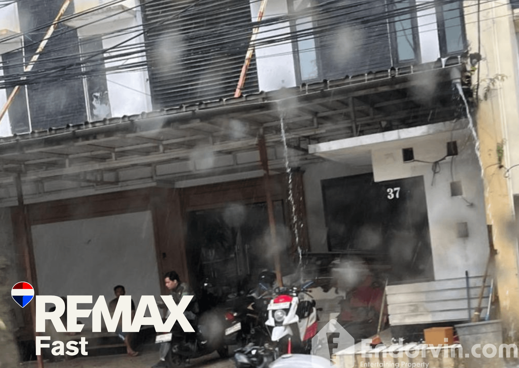 Disewakan Ruko (bisa gandeng ; bisa satuan) Daerah Senayan Kebayoran Baru